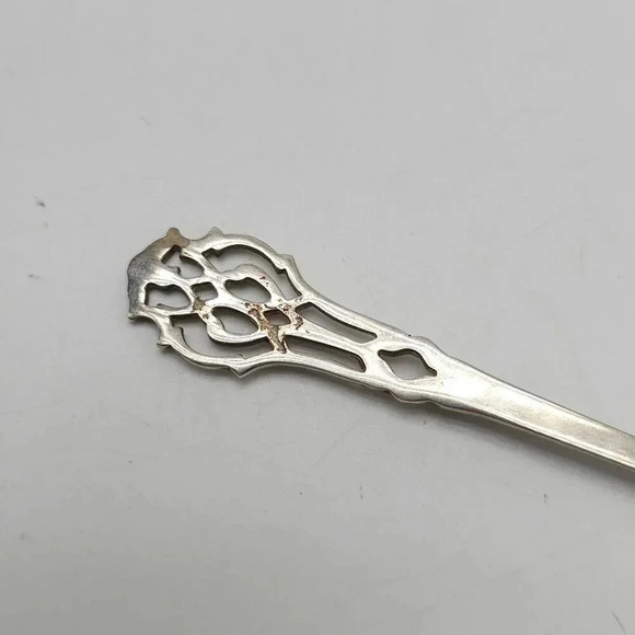 Antique LUNT Monticello Sterling Silver Butter Pick Twisted Tip 6 1/2 inches - Picture 2 of 6